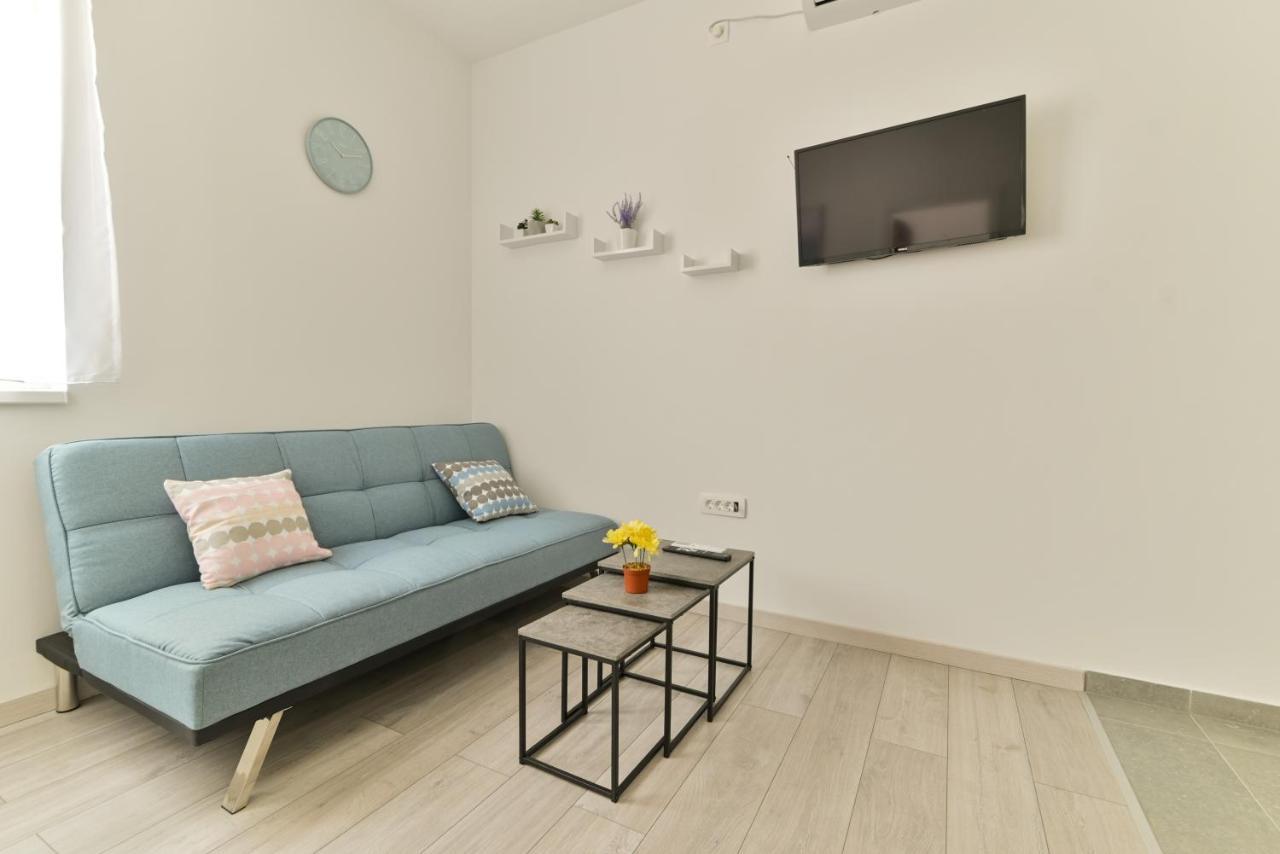 Apartmani Castrum Kaštela エクステリア 写真