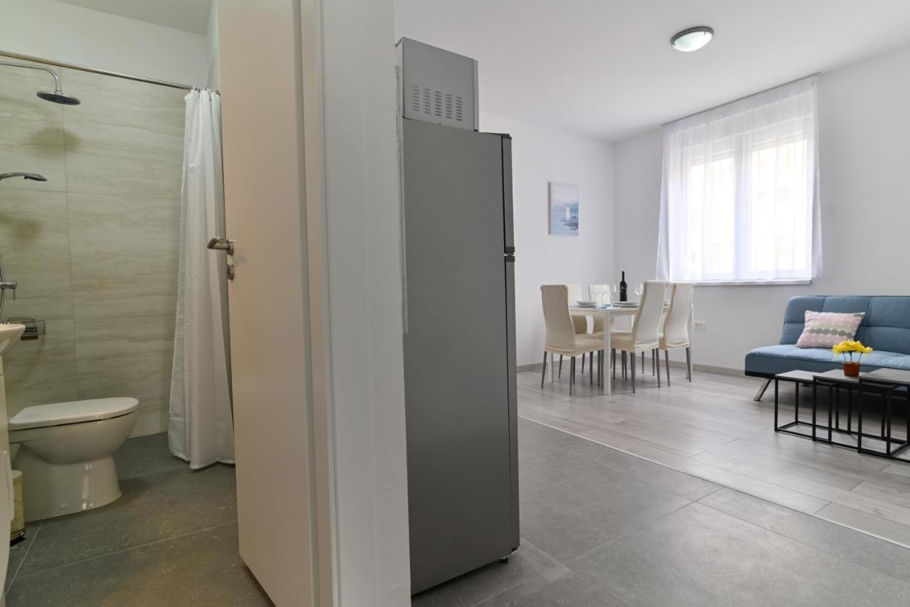 Apartmani Castrum Kaštela エクステリア 写真